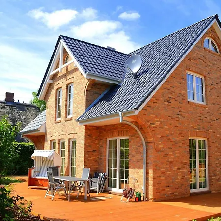 Holiday home Dreamhus Borgsum